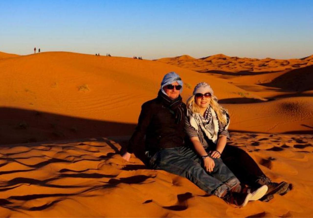 Roses Desert Camp Merzouga Exterior foto